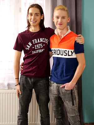 Cute uncut gay boys - Sexy boys fucking