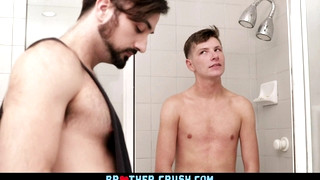 XXX Gay clips contains Two P’s in a Pod: Almost Caught