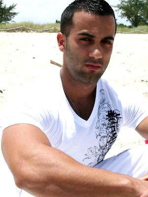 Hot gay album pics Mike Gomez - New Hot Meat !!!