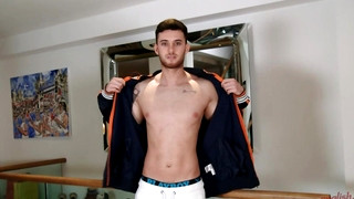 XXX Gay clips contains Straight Hunk Carlos