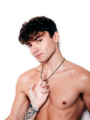 Hot twinks porn pics - Theo Brady welcomes newcomer Achilles to CockyBoys in his studio debut!