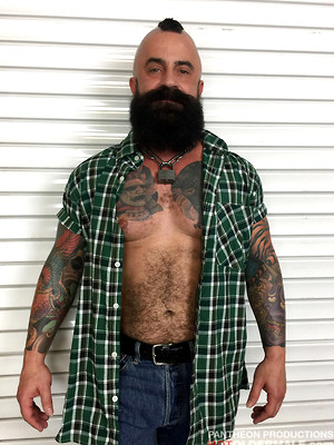 Hot gay sex pics with Santi Vidal solo