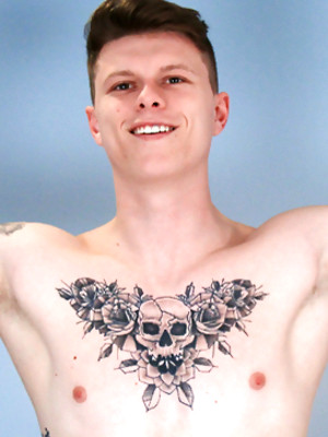 Gay sex pics with Straight Lean Footballer Hayden Green