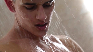 Free gay sex with Rico Gabbani erotic solo