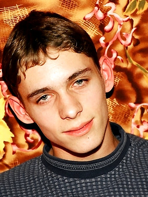 Cute uncut gay boys - Twink jacking off cock