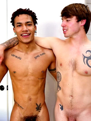 Gay male in Mason Skyy's Hot Online Hookup Has A Big Suprise For Him!