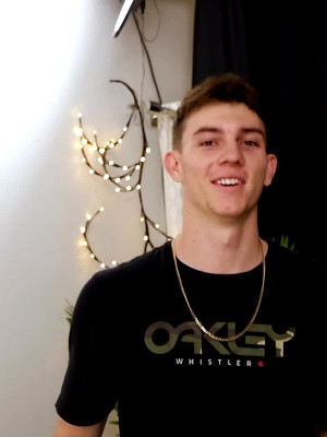 Twinks xxx pics - Koda Hill Had To Nut And Run!