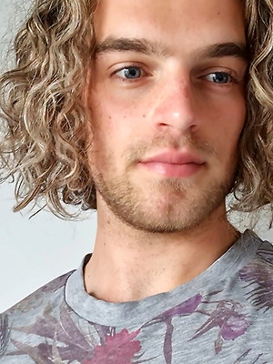 Free Curly Hair Gay Porn