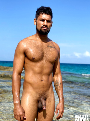 Gay sex pics with Reality Dudes Benjamin, Damian