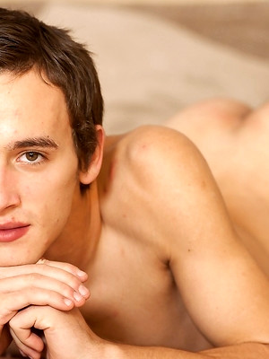 Hot boys nude photos - Emil Tomanek - Session Stills