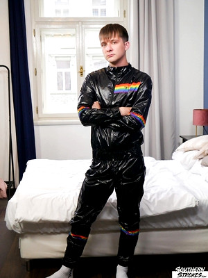 Gay pics of Liam Rose solo