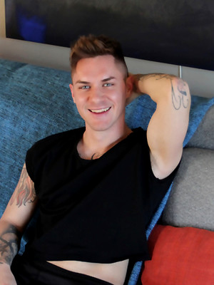 Gay boys pics - Zak Bishop solo