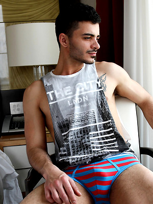 Gay sex pics with New mate alert - Aro Damacino's first porn shoot