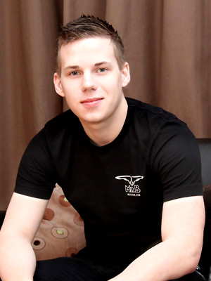 Hot boys nude photos - Hot young Manchester boy Ryan Days arrives for his solo wank and interview