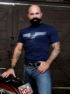 Gay sex pics with Victor West solo