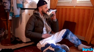 XXX Gay clips contains A Quick 'Blow and Go'