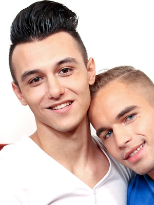 Hot twinks porn pics - Dick Delivery