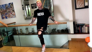 Free gay porn video Young Straight & Muscular Nathan