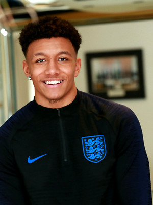 XXX gay photos of Young Straight Footballer Tyler Shows off his Muscular & Ripped Body & Big Uncut Cock!