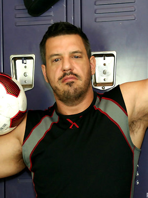 Hot gay sex pics with Rod Drainer solo