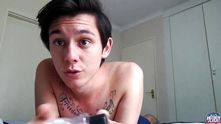 Free gay sex with Young brunet solo