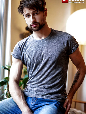 Gay sex pics with Extreme Double Penetration - Andrey, Drew, Riley, Andre