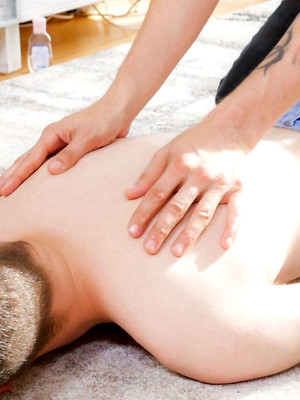 Hot boys nude photos - Evan Novak and Jean Gilliam fuck