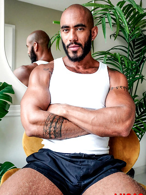 Gay porn pics John Brachalli And Louis Ricaute