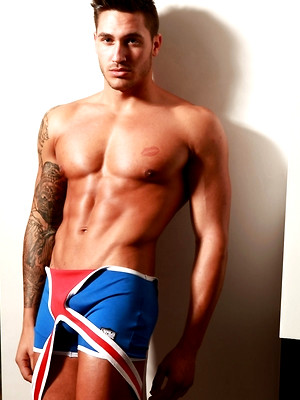 Gay male in Juan Carlos very hung