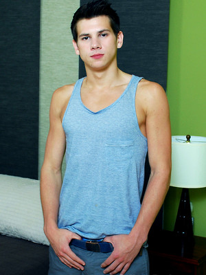 Gay boys pics - Chase Austin is a tall smooth college sophomore with a nice swimmers body and an incredibly big cock.