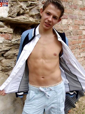 Gay sex pics with Skinny twink posing naked