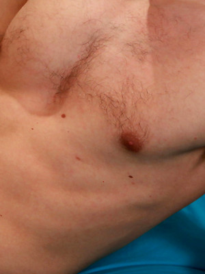 Gay porn pics Hairy Straight Hunk Leo Agrees to his 1st Massage!