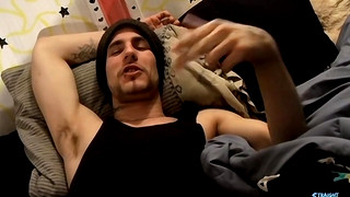 Check new gay sex scene with Alpha OG Jackin Hard And Fast - Chain