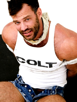 Gay sex pics with Aaron Cage