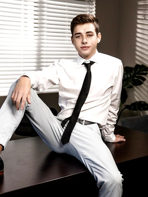 Gay pics of Chris Damned, Joey Mills hardcore anal fucking