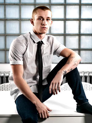 Free gay xxx pics with Alex Mecum, Theo Brady  anal fuck