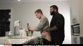 Free gay porn video A Freeuse Arrangement