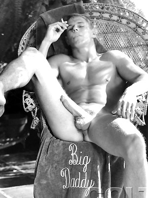 XXX gay photos of Chuck Shields