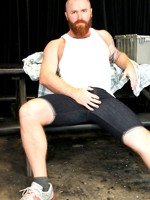 XXX gay photos of Zack Acland solo