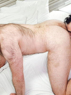 Gay male in Bare Ranger and Blueheeler